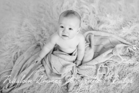 Babyfotoshooting Baby Leipzig Babyfotograf Kinderlachen Baby 9 Monate (11)