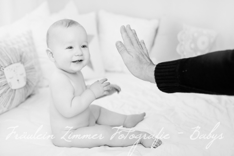 Babyfotoshooting Baby Leipzig Babyfotograf Kinderlachen Baby 9 Monate (8)