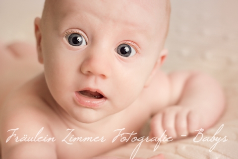 Baby_Babyfotograf Leipzig_Babybilder Leipzig_Babybilder Sachsen_Babyfotograf Sachsen_Homestory Leipzig_Fotograf Leipzig-4