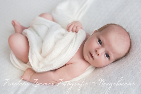 Baby_Babyfotograf Leipzig_Babybilder Leipzig_Babybilder Sachsen_Babyfotograf Sachsen_Homestory Leipzig_Fotograf Leipzig-17