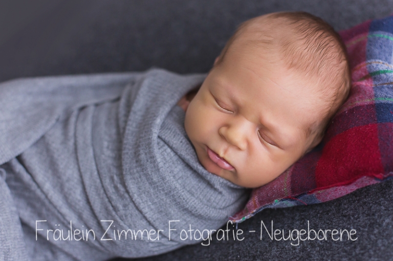 baby_babyfotograf-leipzig_babybilder-leipzig_babybilder-sachsen_babyfotograf-sachsen_homestory-leipzig_fotograf-leipzig-13