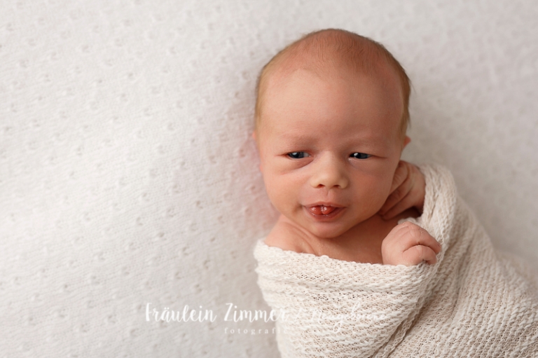 liebevolle Bilder von Eurem Baby in den ersten Tagen liebevolle Bilder von Eurem Baby in den ersten Tagen 