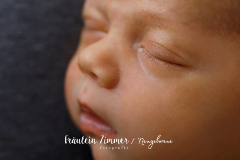 Neugeborenenfotoshooting in Leipzig