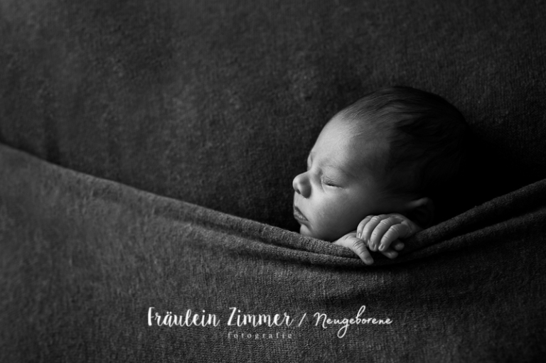 Neugeborenenfotoshooting in Leipzig