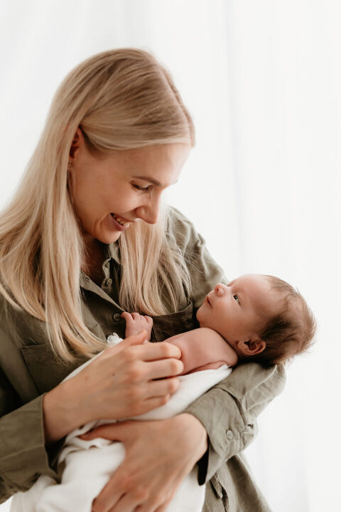 Neugeborenes Babyfotos Leipzig